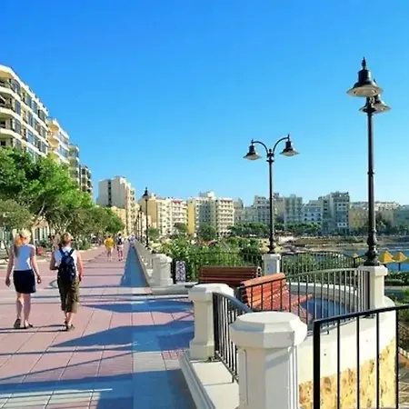 Depiro Point * Sliema